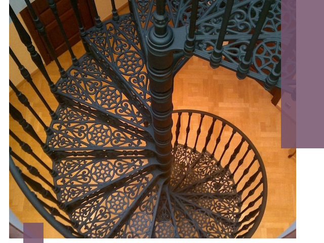 Винтовые лестницы под ключ в Сургуте: производство и монтаж