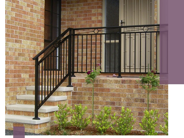 Уличные перила из металла под ключ в Сургуте