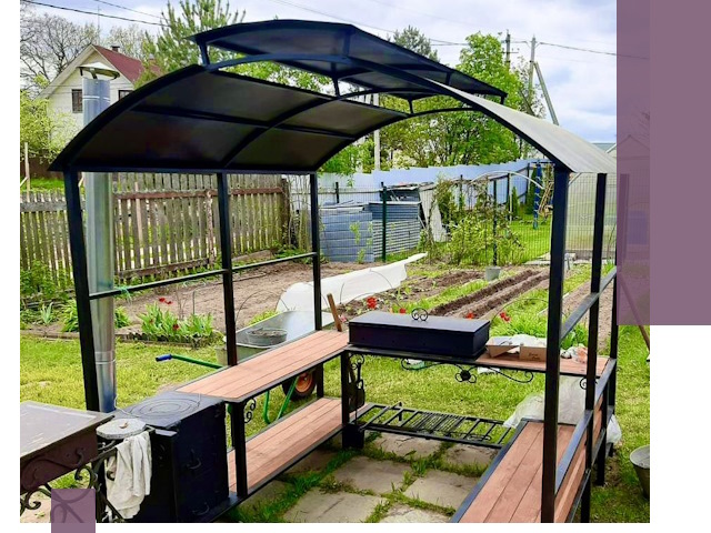 Навесы для барбекю в Сургуте: изготовление, монтаж и демонтаж