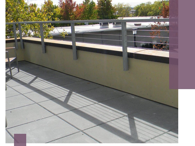 Металлические парапеты под ключ в Сургуте: монтаж и изготовление