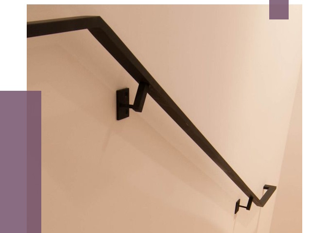 Монтаж пристенных поручней в Сургуте от 3578 руб. 